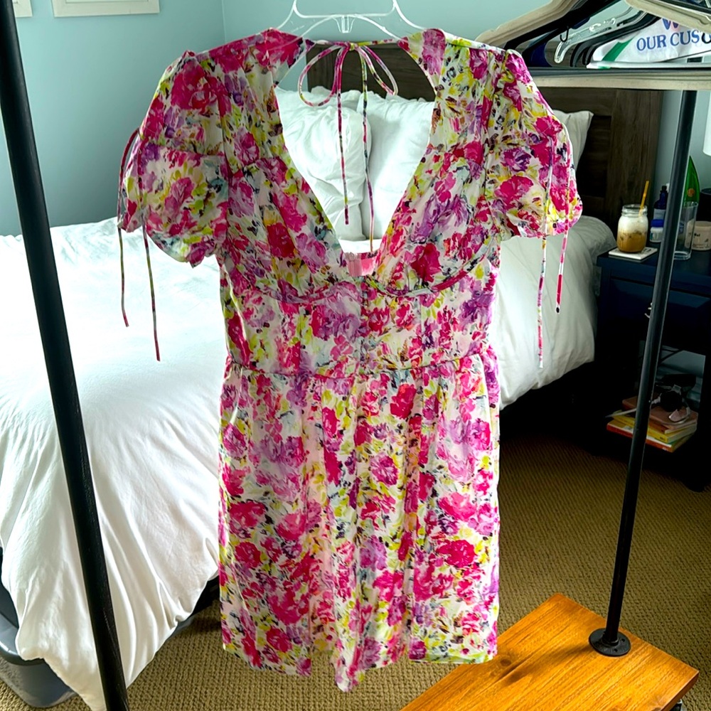 floral mini dress, never worn